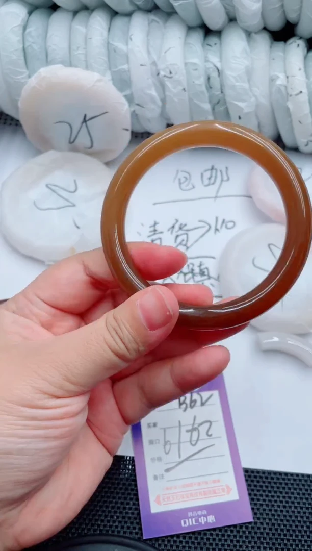 石英质玉手镯未镶嵌B62-61-62