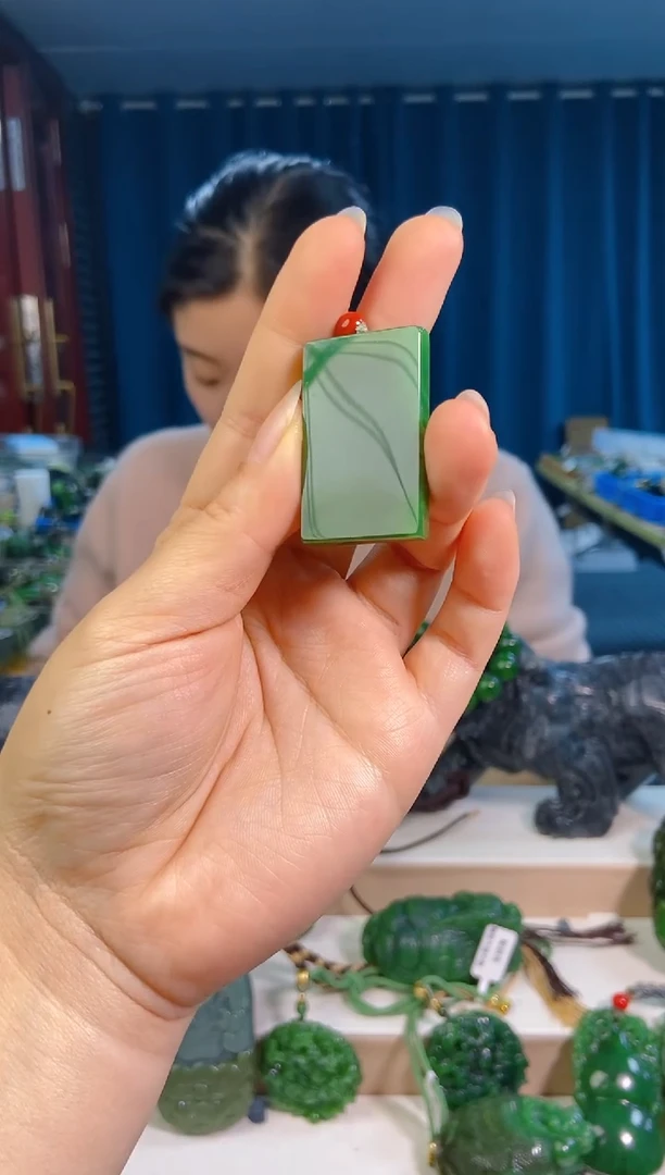 【闪购商品】和田玉未镶嵌挂件1