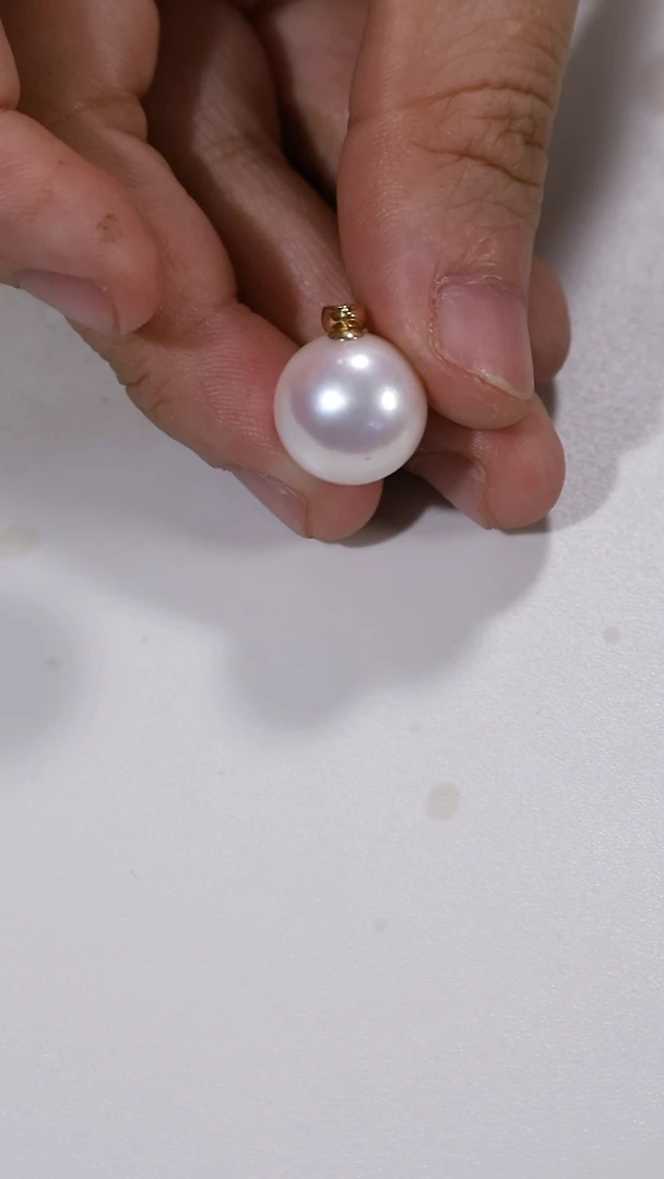 吊坠(赠链)18K金镶嵌淡水珍珠淡水珍珠k金吊坠