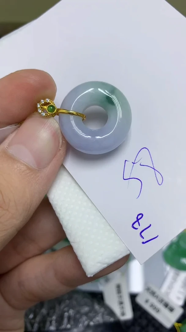 颈饰未镶嵌翡翠缅甸A货翡翠