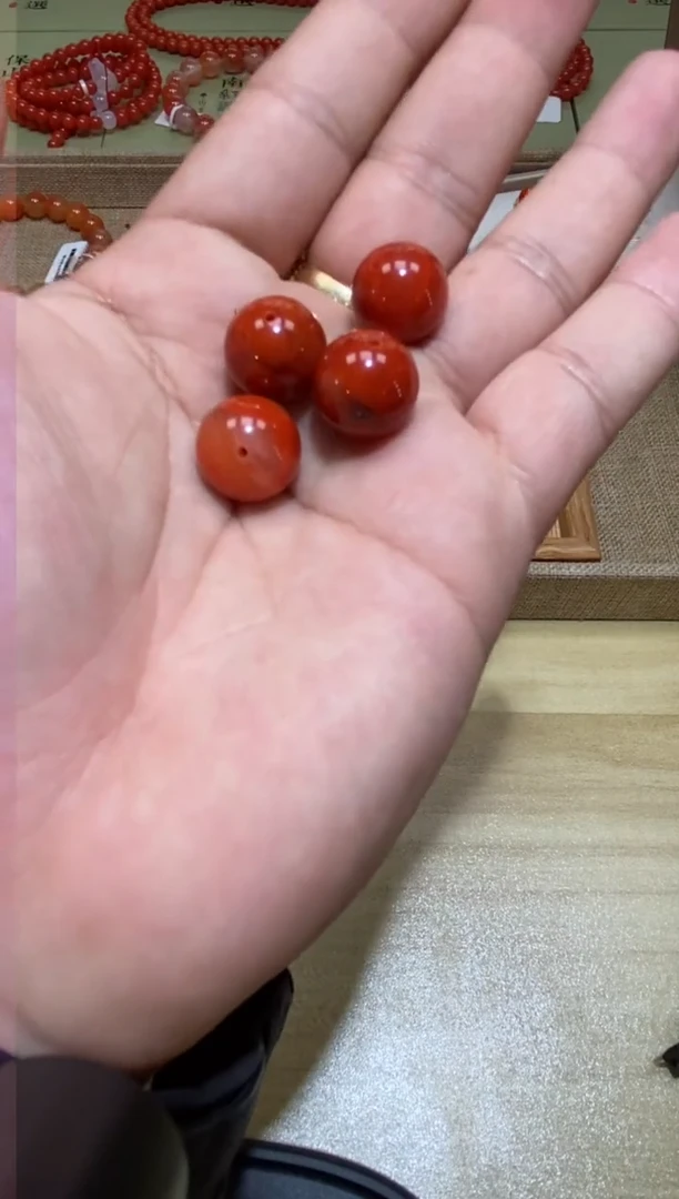 【闪购商品】南红玛瑙单珠未镶嵌微瑕单珠13mm+多样性发货发其一