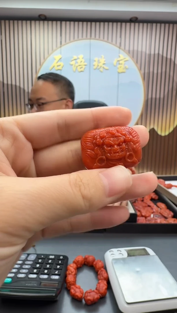 未镶嵌雕刻南红玛瑙146ZB1120产品一个