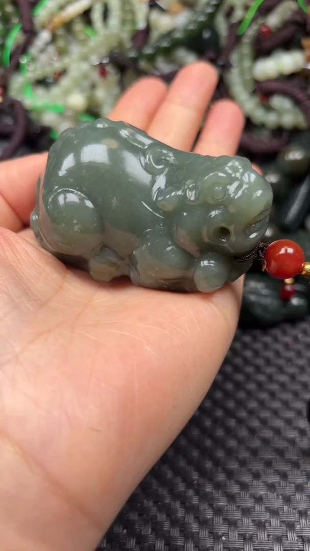 【闪购商品】和田玉颈饰未镶嵌.