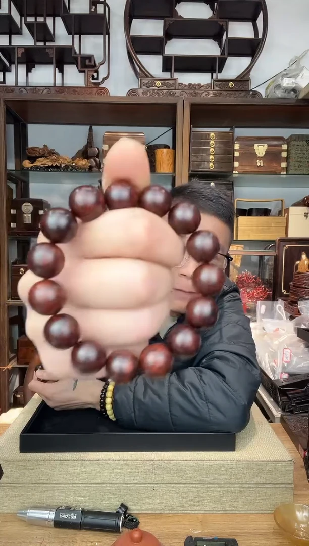 乌木类书架828小叶紫檀瘤疤1.5单圈手串