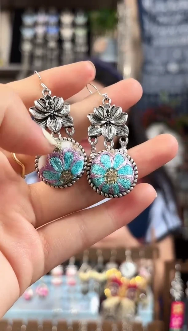 织绣民族风非遗老绣饰品121