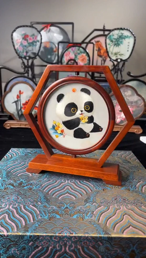 刺绣纯手工非遗苏绣双面绣摆件