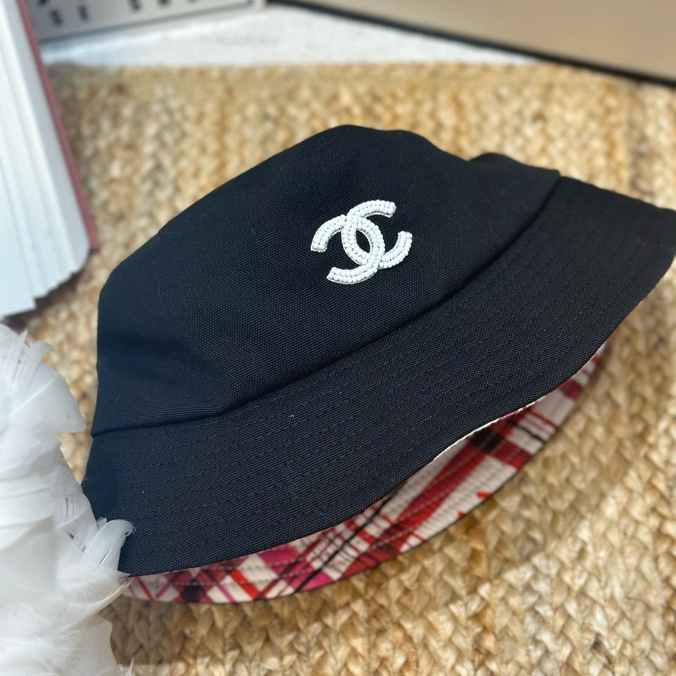 全新未使用 Chanel/香奈儿 娜娜专属 双面经典印花logo渔夫帽