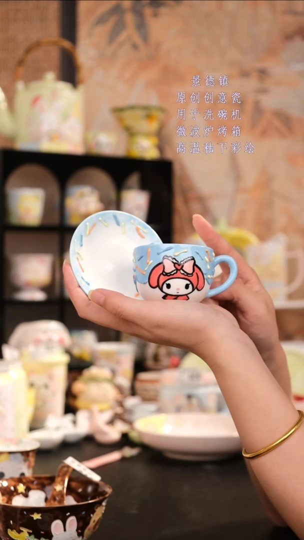 摆件景德镇手工手绘设计师款
