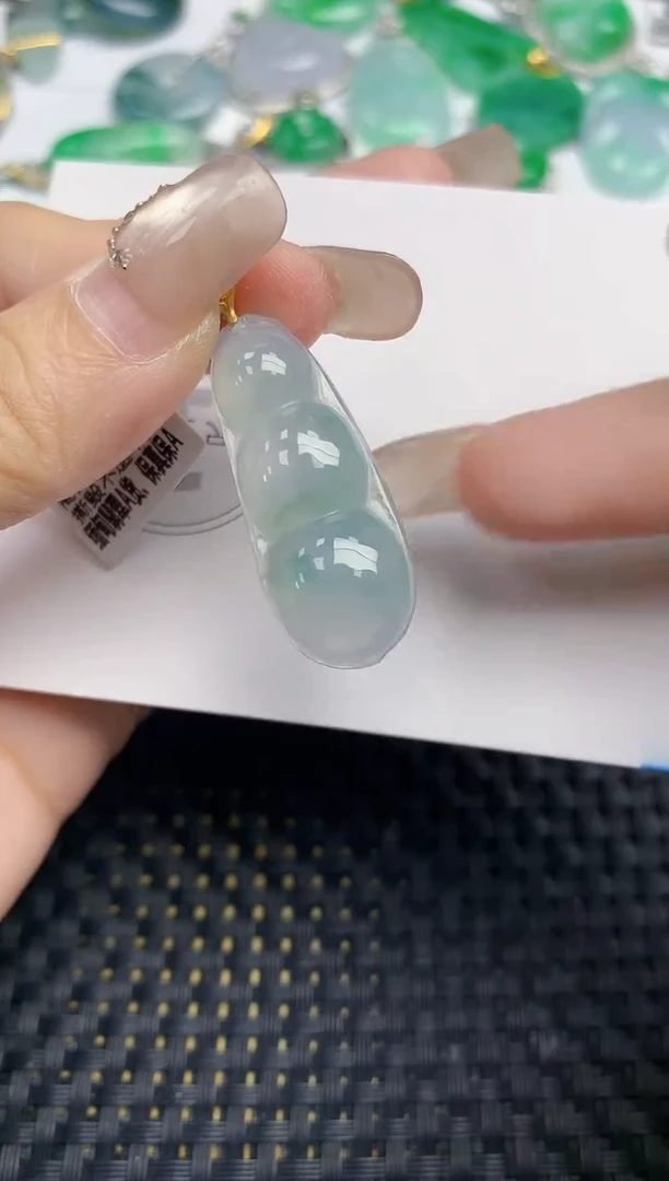 颈饰18K金镶嵌翡翠天然缅甸A货翡翠百元以上9元证书费自理