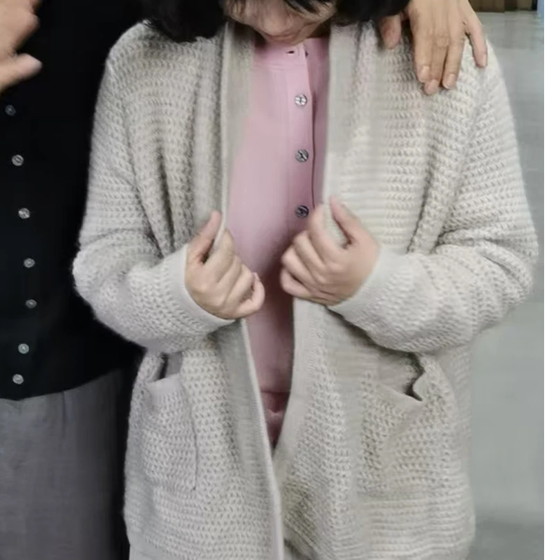【欧诗莲】#秋冬新款纯牛绒高领毛衣~精品奢感~圆宝针织衫25101