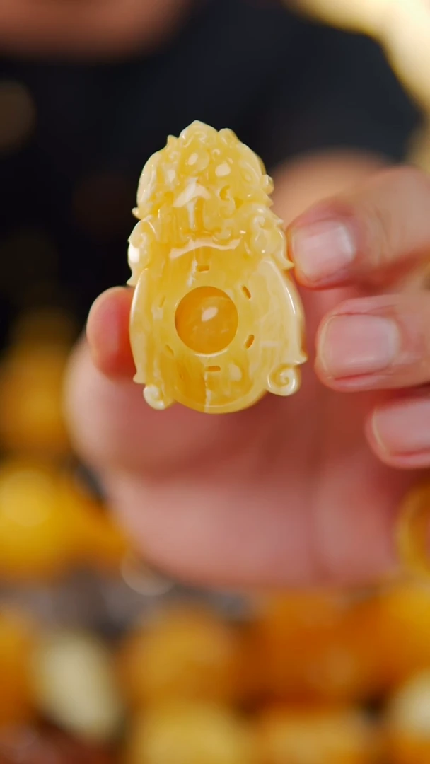 琥珀颈饰未镶嵌焦皮料仿古吊坠21.1