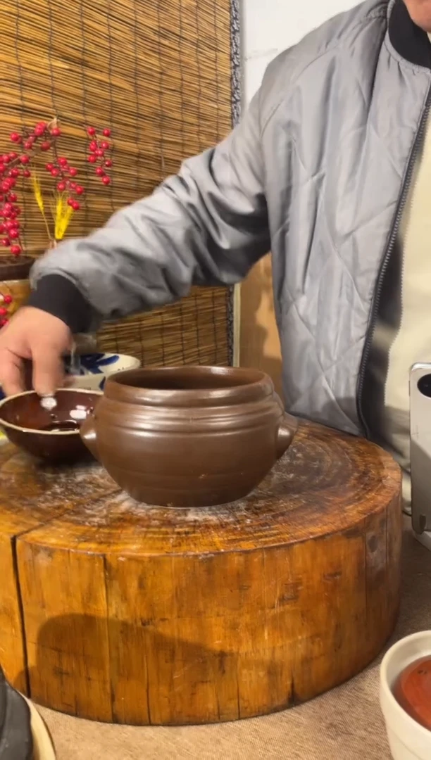 陶土9号链接无盖猪油罐1升*14高10