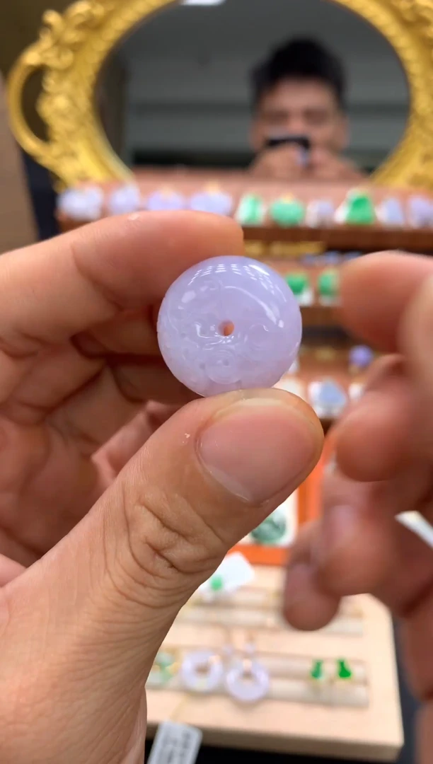 吊坠(不含链)未镶嵌翡翠平安扣