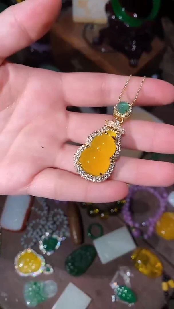 翡翠未镶嵌颈饰永玉阁精品专属摆件