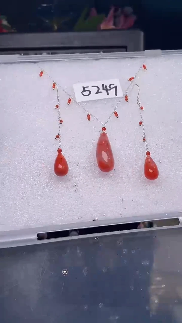 银S925镶嵌耳饰紫晶喜欢拍