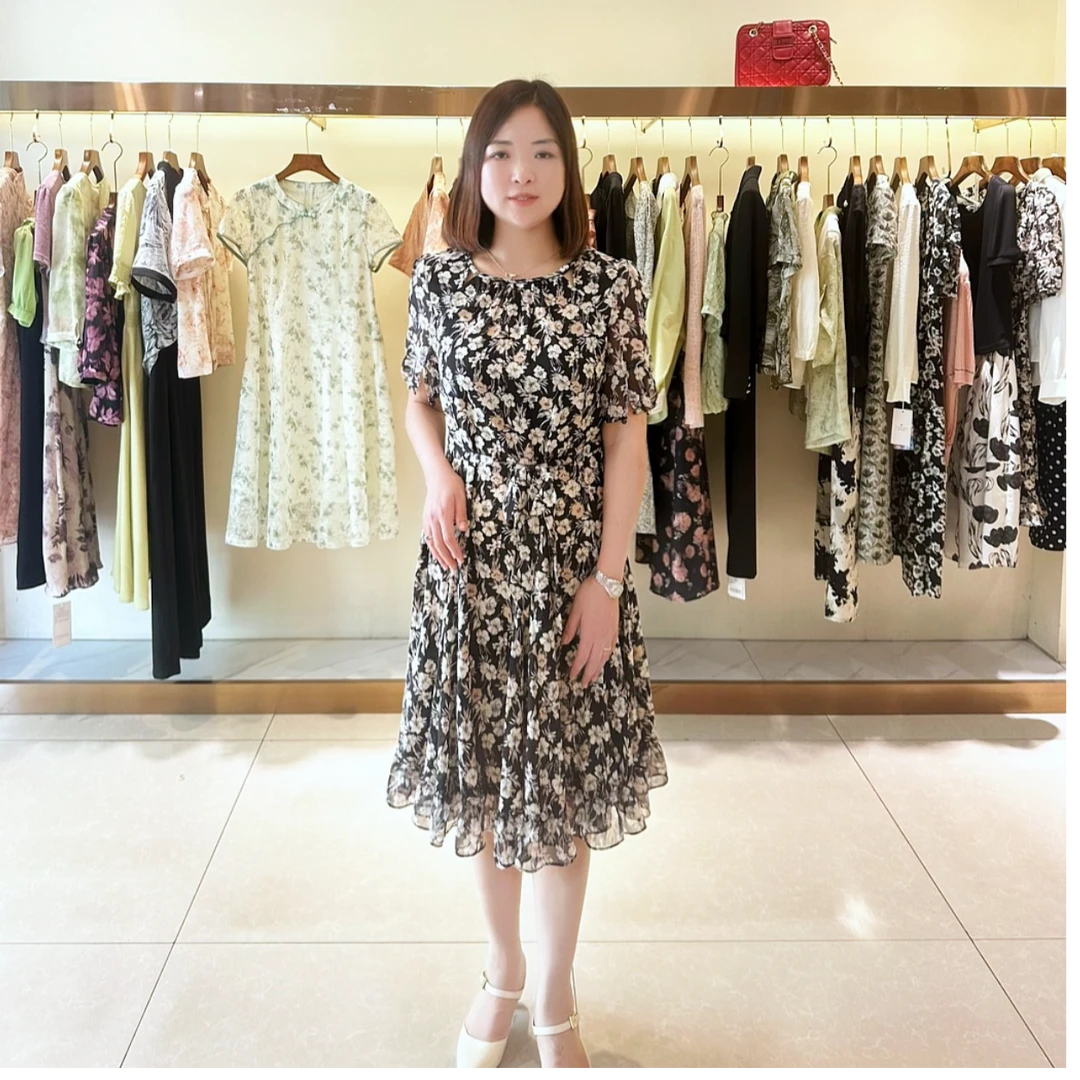 2025夏季圆领碎花法式短袖连衣裙065