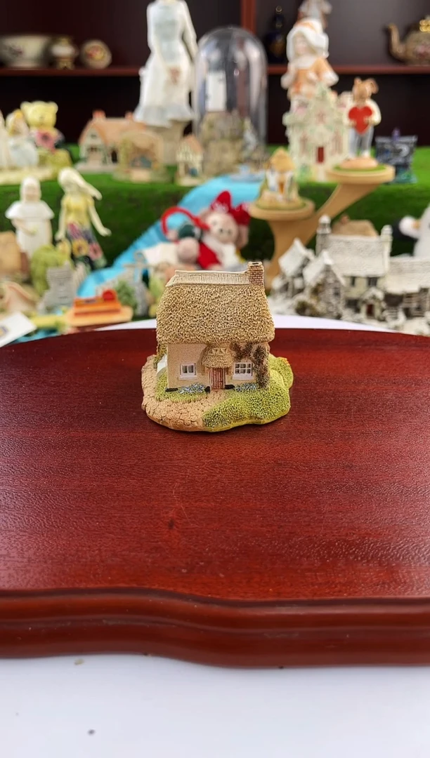 【闪购商品】紫砂茶宠中古小房子