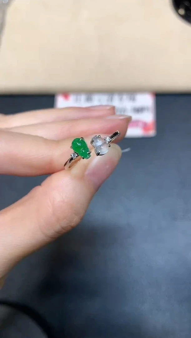 【闪购商品】翡翠戒指18K金镶嵌【无鉴赏期