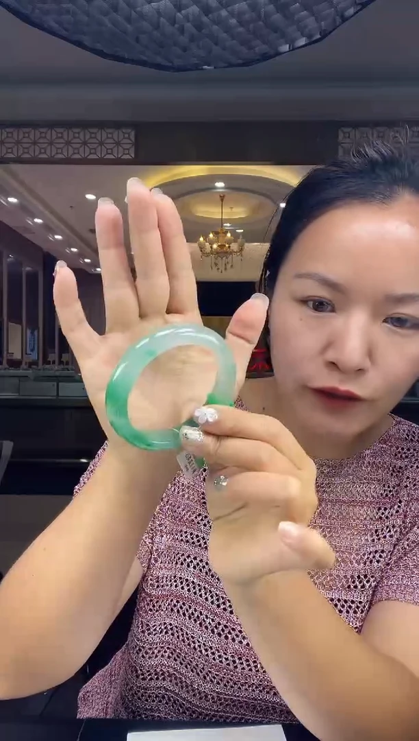 石英质玉手镯未镶嵌5859