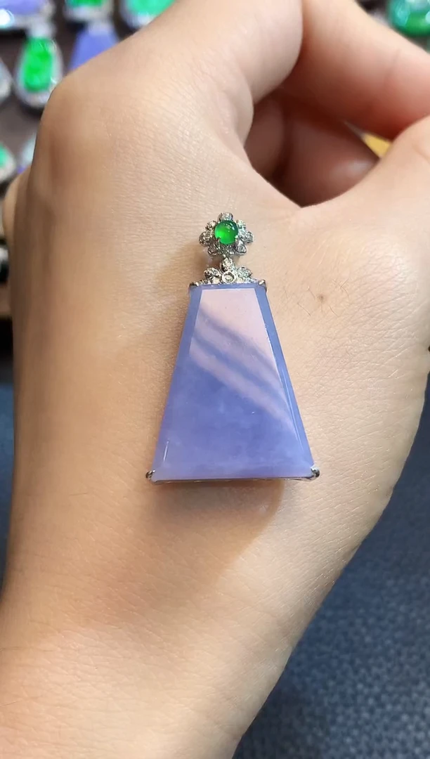 吊坠(不含链)18K金镶嵌翡翠A28 紫货有一定色差