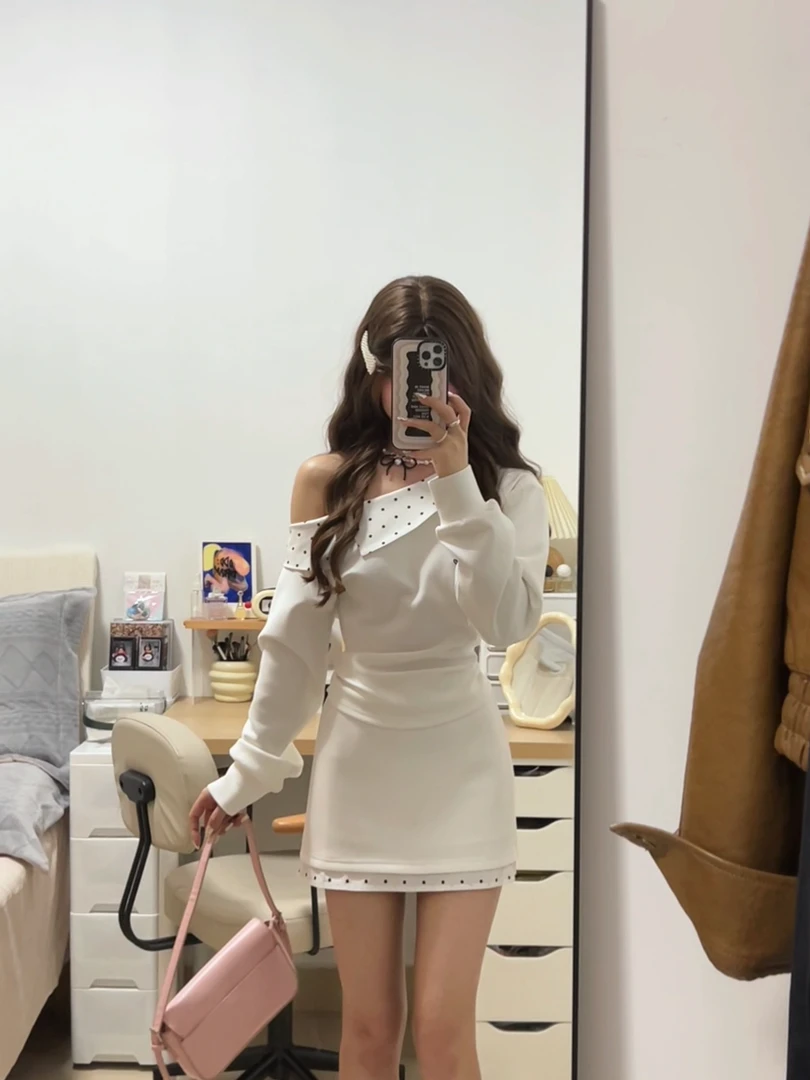 2025早秋新款时尚套装气质显瘦洋气休闲百搭性感辣妹斜肩上衣半裙