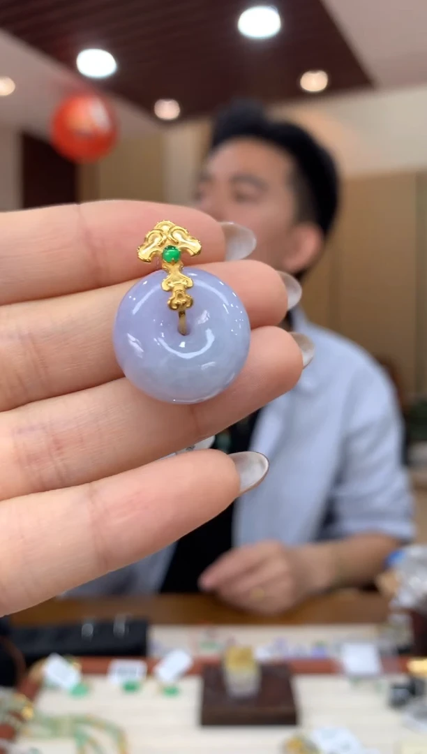 吊坠(不含链)18K金镶嵌翡翠平安扣