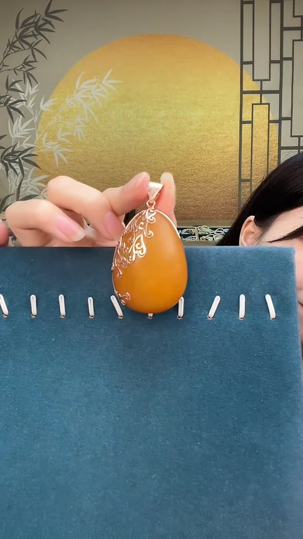 裸石琥珀未镶嵌有****人A2516吊坠