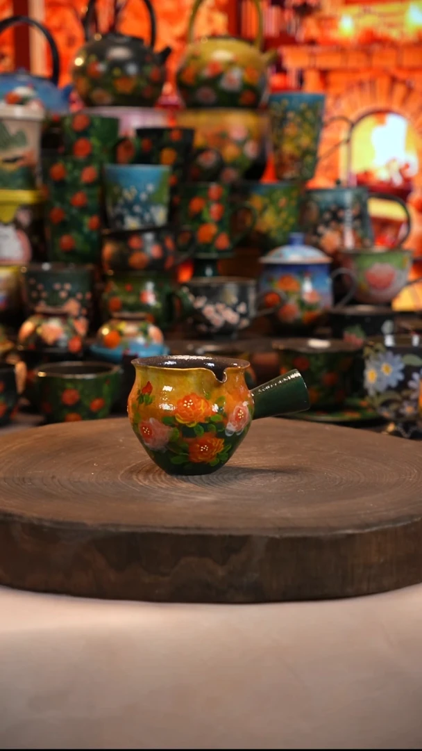 油画   釉下彩   杯子