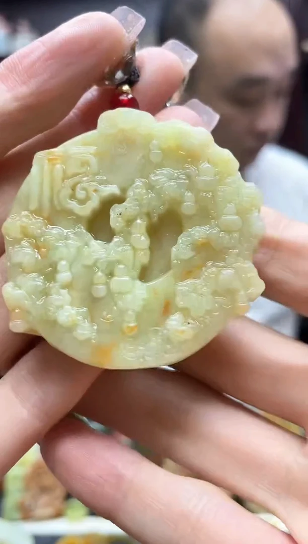 未镶嵌岫玉吊坠·