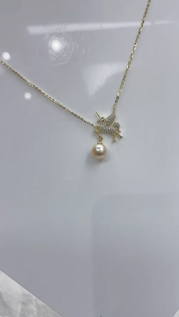 【闪购商品】海水珍珠颈饰银S925镶嵌海水珍珠项链