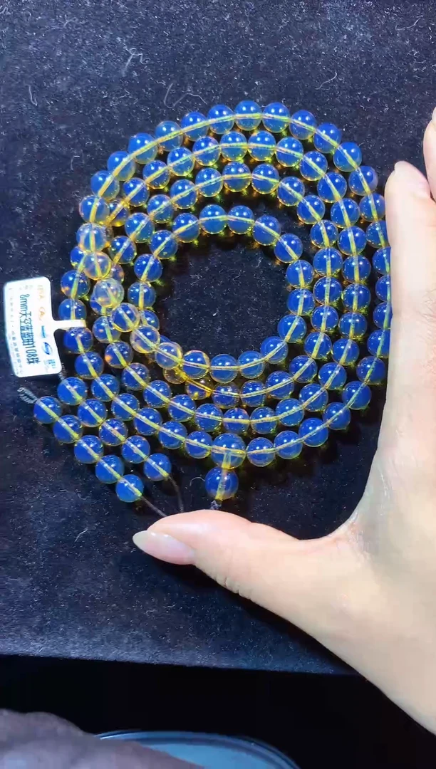 未镶嵌琥珀裸石8m天青108