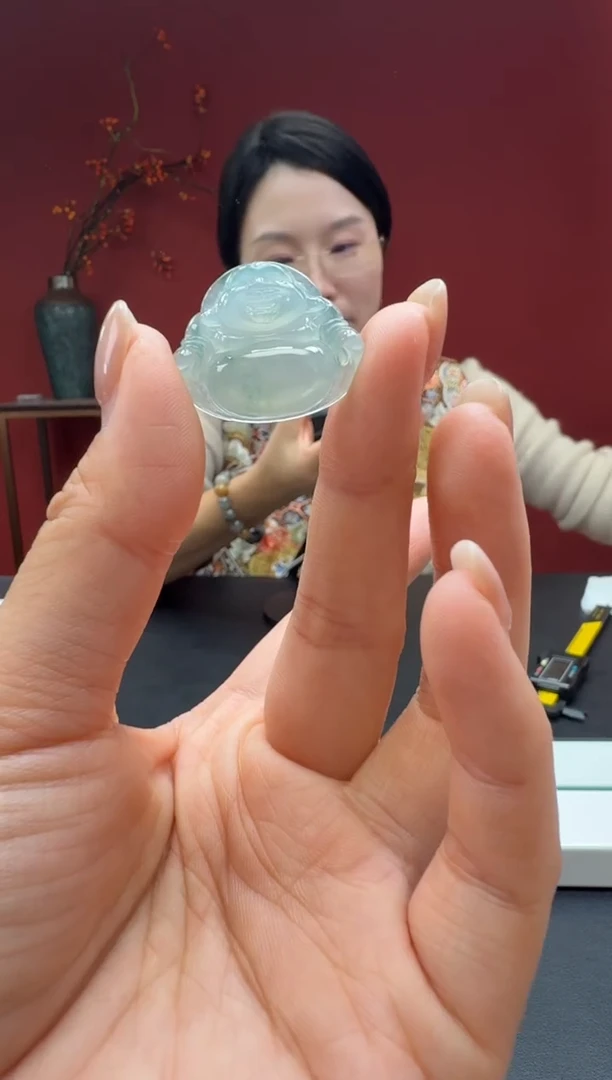 颈饰未镶嵌翡翠佛公