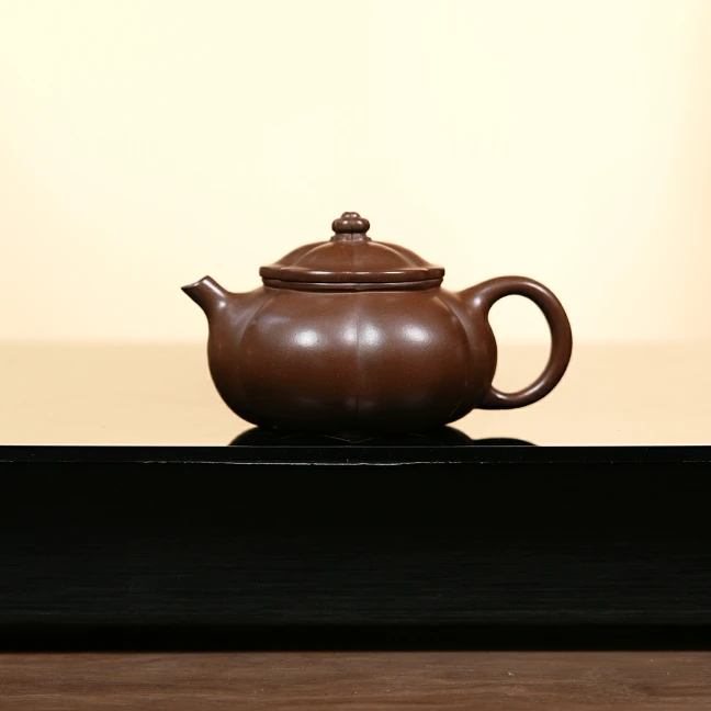 筋纹云溪壶 文紫泥 YST 150CC