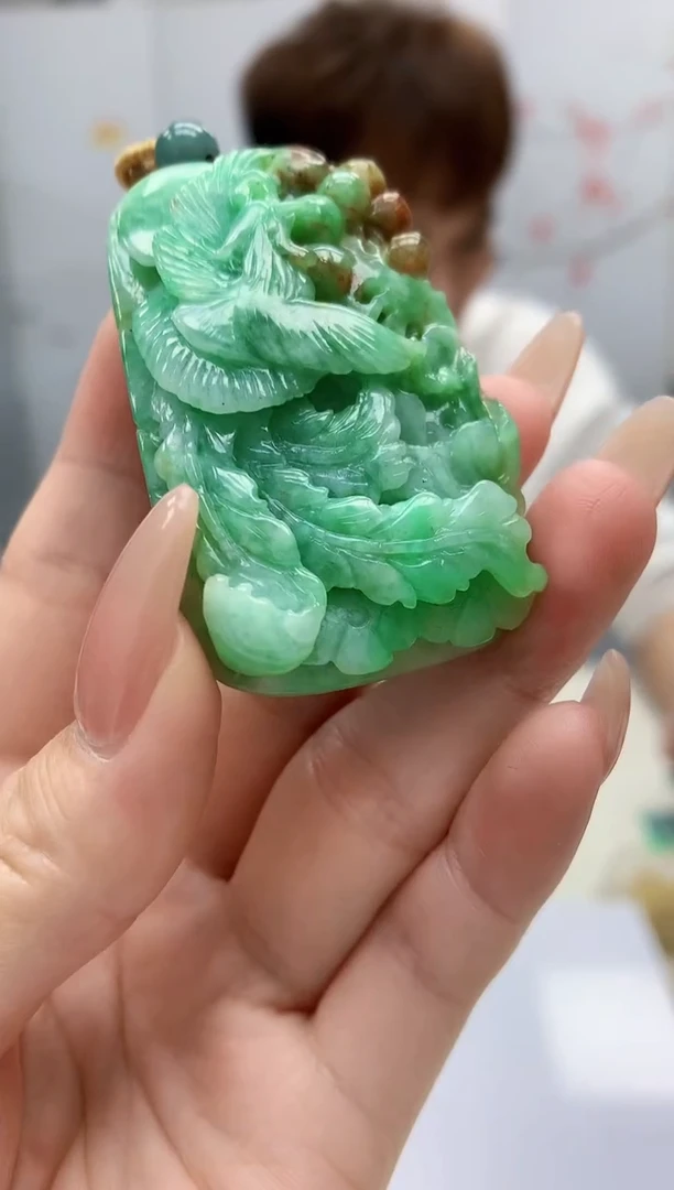 【闪购商品】定制翡翠未镶嵌4868jj-毛货挂件91
