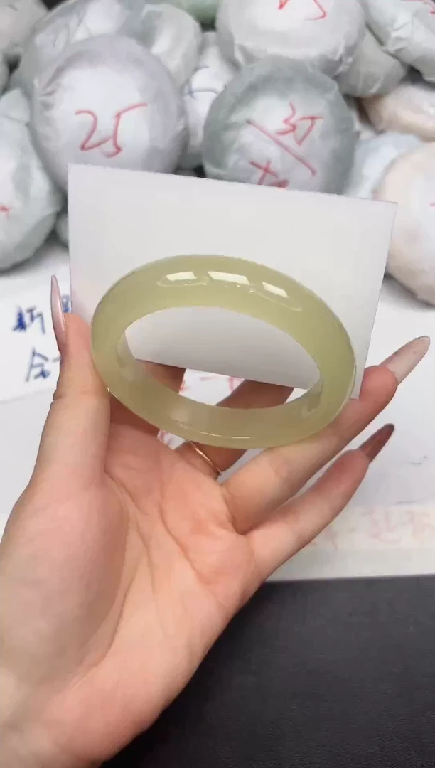 东凌女款手镯A25/58.3