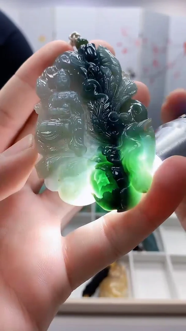 定制翡翠未镶嵌5060bb-毛货挂件62