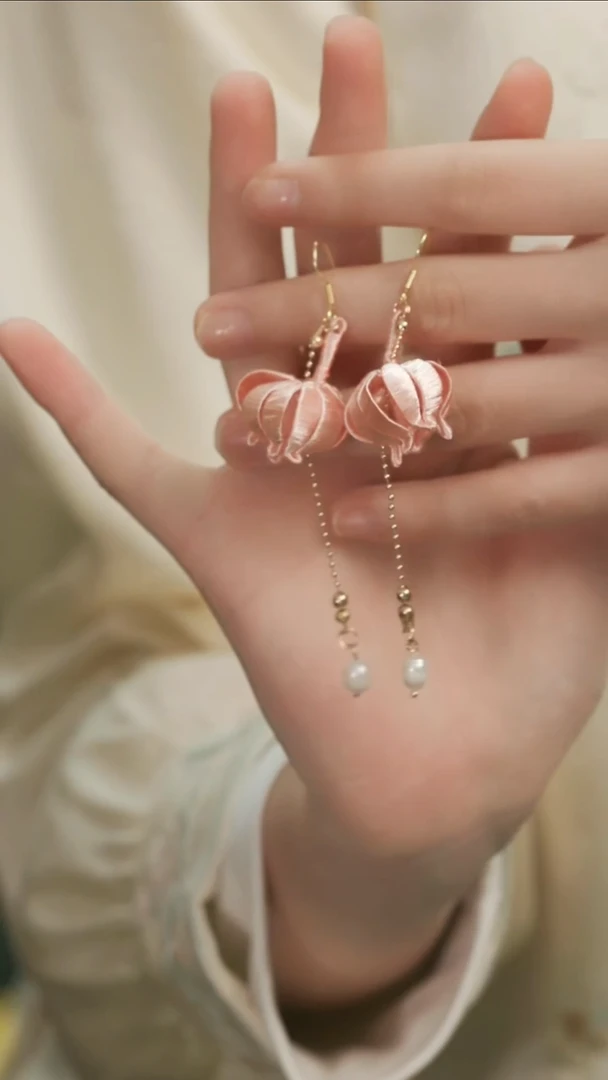 刺绣湘传礼纯手工耳饰