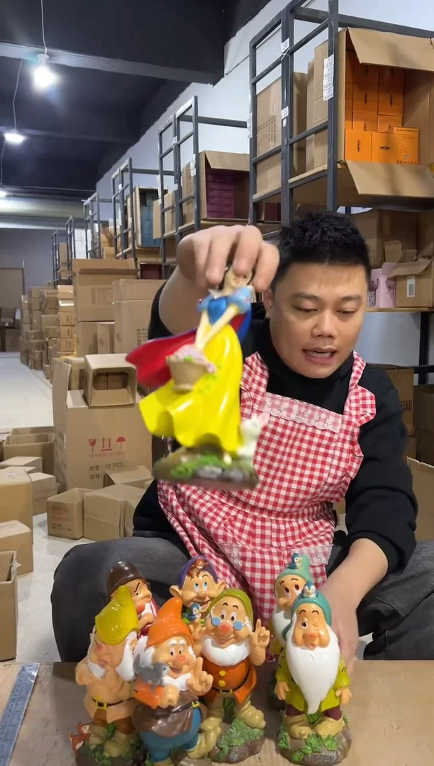 【闪购商品】杯树脂白雪公主摆件8件套微瑕