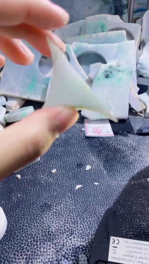 裸石翡翠天然A货翡翠板料