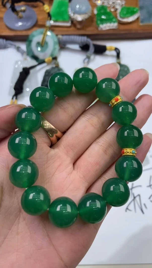 【闪购商品】玛瑙/玉髓未镶嵌颈饰2202884/苏/手串 多样性一件发