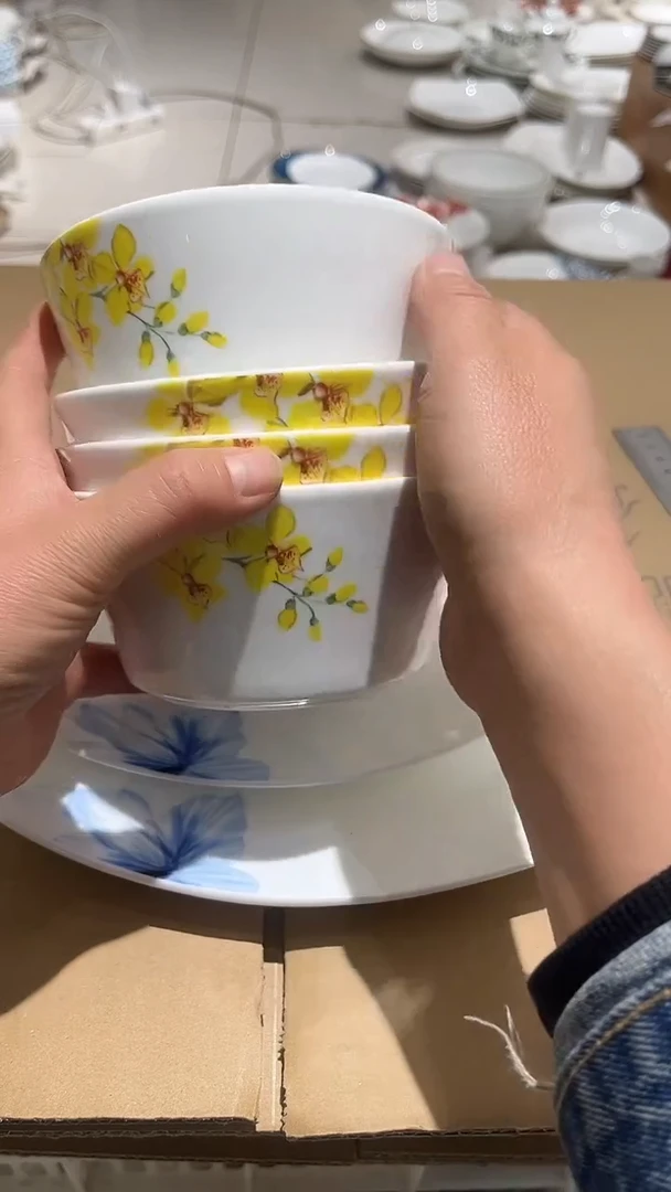 瓷5英寸碗4个隆达骨质瓷