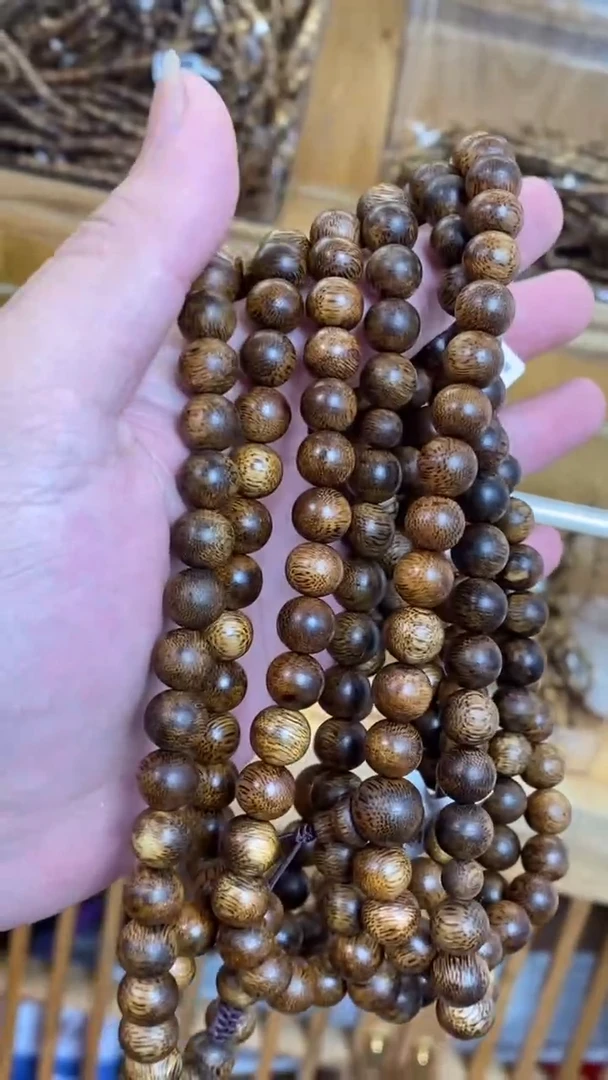 沉香手串海南莺歌绿圆珠长串0.9多样性发其一