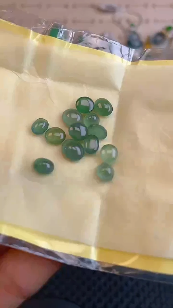 【闪购商品】定制翡翠未镶嵌天然A货翡翠96