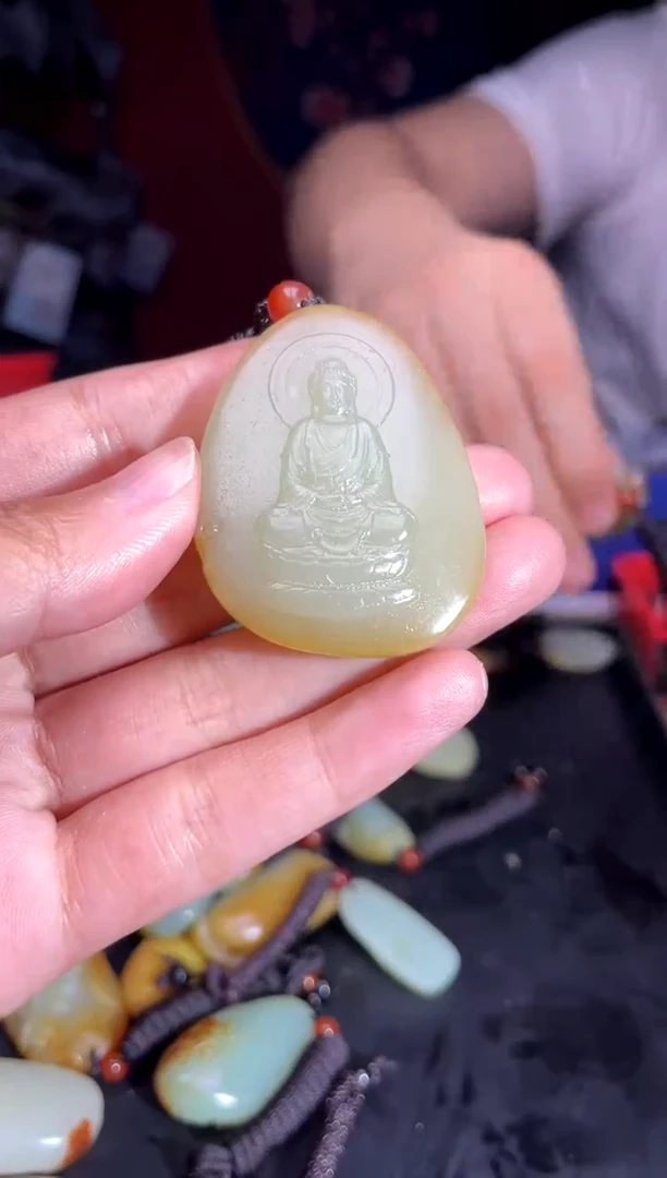 和田玉未镶嵌挂件1