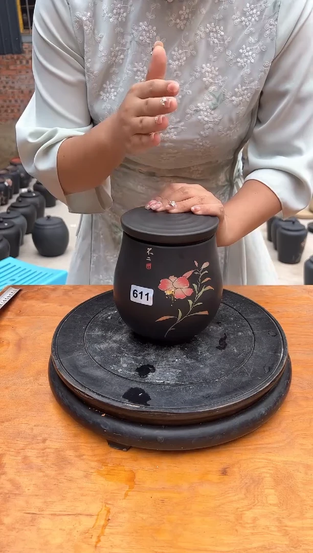 611号微瑕茶叶罐茶叶罐