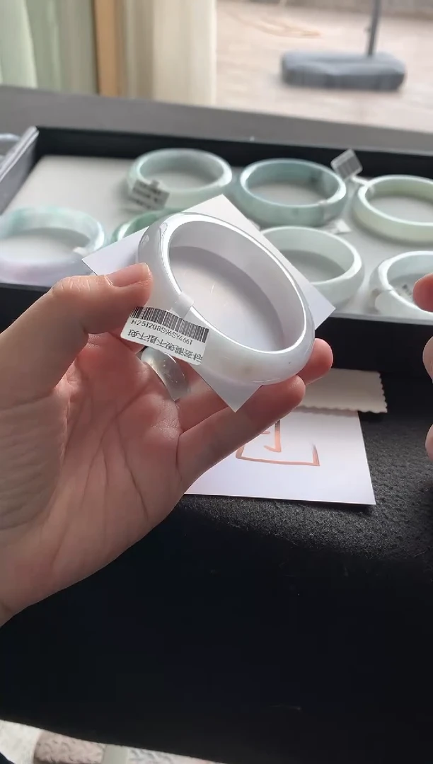 未镶嵌手镯翡翠56正圈Y4661买断