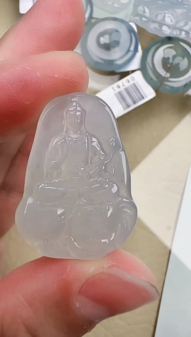 翡翠未镶嵌颈饰缅甸翡翠a货