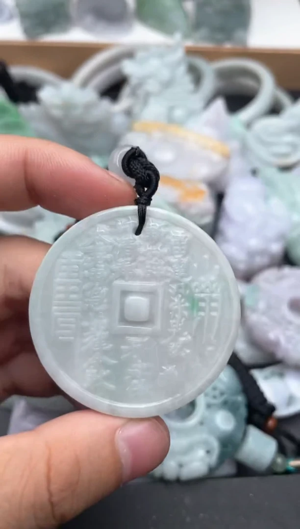 吊坠(不含链)未镶嵌翡翠1