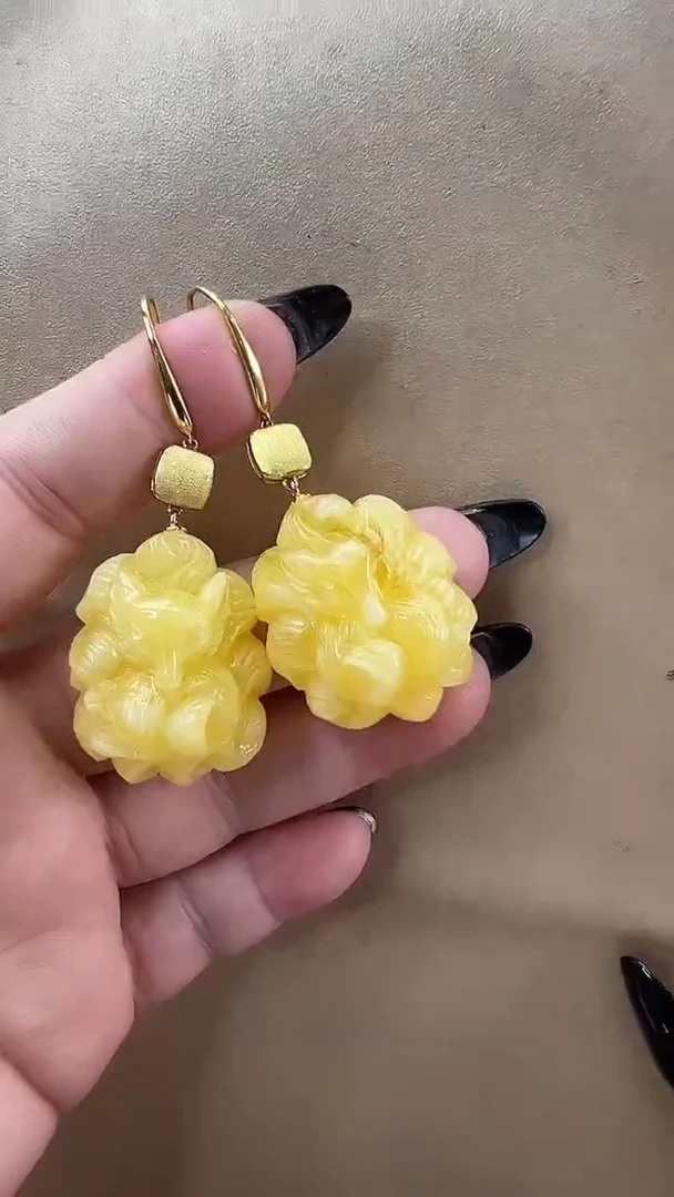 琥珀颈饰未镶嵌耳环
