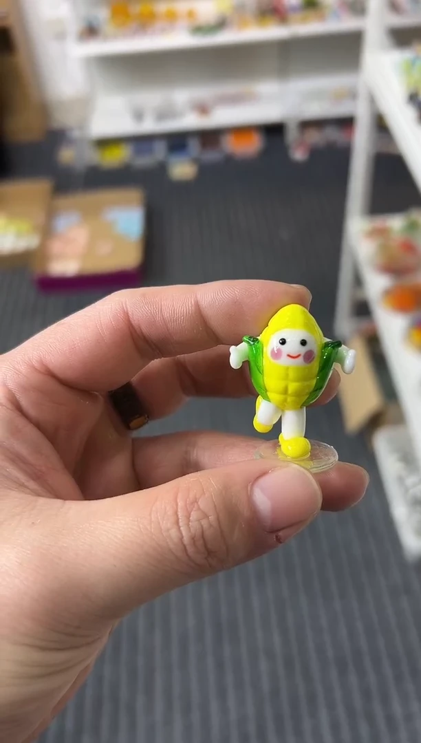 手工艺品琉璃玉米人